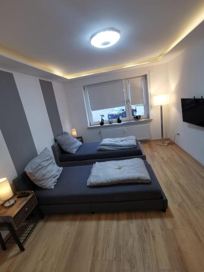 Frisch Sanierte Ferienwohnung 2 Min Vom Suedstrand - Balkon - Pay Tv Вильгельмсхафен Экстерьер фото